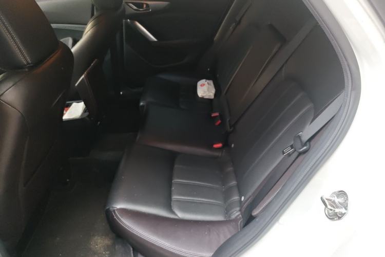 Used Mazda CX-4 2018 2.5L Automatic 4x4 Blue Sky Sport Edition China V Standard Left Rear Seat