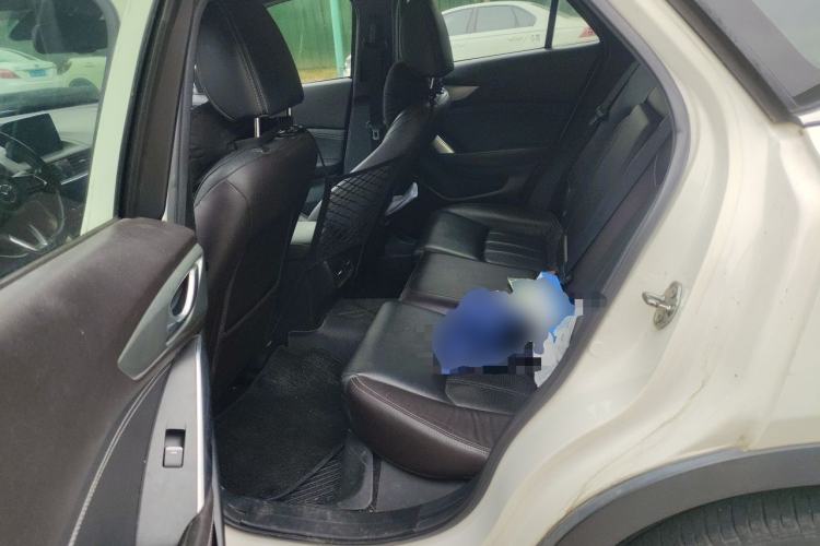 Used Mazda CX-4 2018 2.5L Automatic 4x4 Bluelight Fearless Edition China V Standard Left Rear Seat