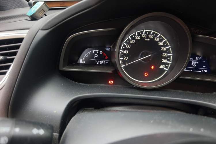 Used Mazda CX-4 2018 2.5L Automatic 4x4 Skyactiv GT Sport Edition China V Standard Odometer Close Up