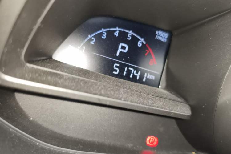 Used Mazda CX-4 2018 2.0L Automatic Two-Wheel Drive Blue Sky Dynamic Version China V Standard Odometer Close Up