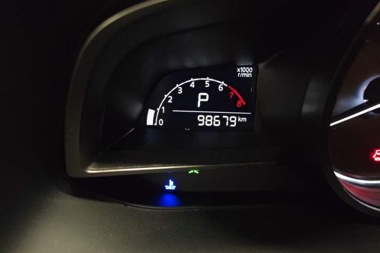 Used Mazda CX-4 2018 2.0L Automatic Two-Wheel Drive Blue Sky Dynamic Version China VI Standard Odometer Close Up