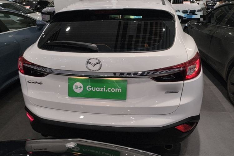 Used Mazda CX-4 2018 2.0L Automatic Two-Wheel Drive Blue Sky Exploration Version China V Standard Rear