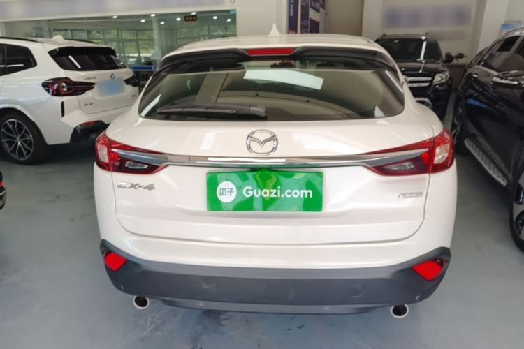 Used Mazda CX-4 2018 2.0L Automatic Two-Wheel Drive Blue Sky Dynamic Version China V Standard Rear
