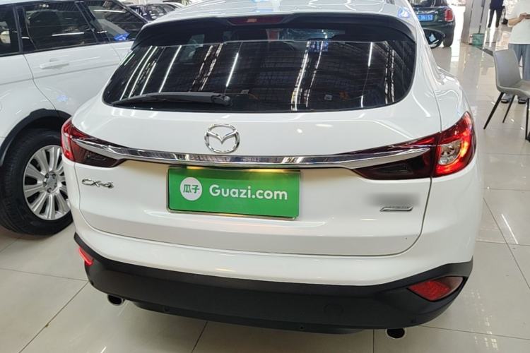 Used Mazda CX-4 2018 2.0L Automatic Two-Wheel Drive Blue Sky Dynamic Version China V Standard Rear