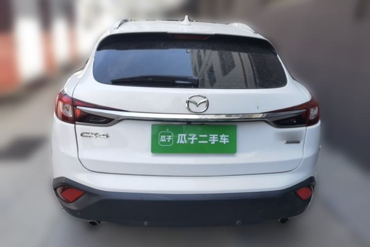 Used Mazda CX-4 2018 2.0L Automatic Two-Wheel Drive Blue Sky Premium Upgrade Version China V Standard Rear