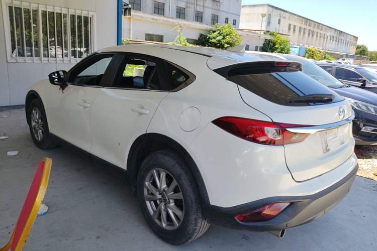 Used Mazda CX-4 2018 2.0L Automatic Two-Wheel Drive Blue Sky Dynamic Version China V Standard Rear Left 45 Deg