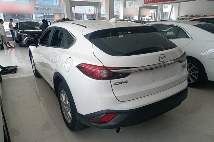 Used Mazda CX-4 2018 2.0L Automatic Two-Wheel Drive Blue Sky Dynamic Version China VI Standard Rear Left 45 Deg
