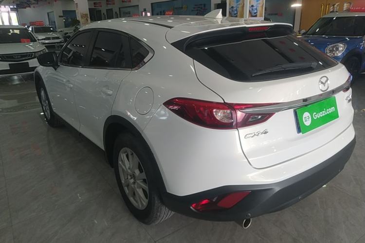 Used Mazda CX-4 2018 2.0L Automatic Two-Wheel Drive Blue Sky Dynamic Version China VI Standard Rear Left 45 Deg