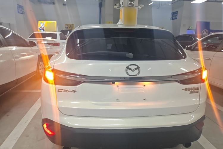 Used Mazda CX-4 2018 2.0L Automatic Two-Wheel Drive Blue Sky Dynamic Version China V Standard Rear