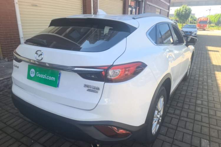 Used Mazda CX-4 2018 2.0L Automatic Two-Wheel Drive Blue Sky Dynamic Version China V Standard Rear Right 45 Deg