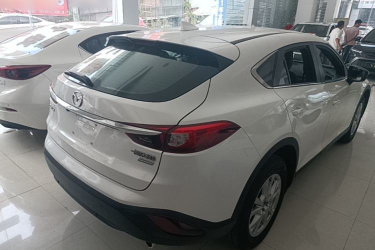 Used Mazda CX-4 2018 2.0L Automatic Two-Wheel Drive Blue Sky Dynamic Version China VI Standard Rear Right 45 Deg