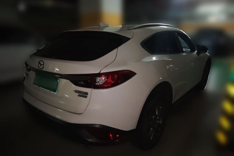 Used Mazda CX-4 2018 2.0L Automatic Two-Wheel Drive Blue Sky Leading Edition China V Standard Rear Right 45 Deg