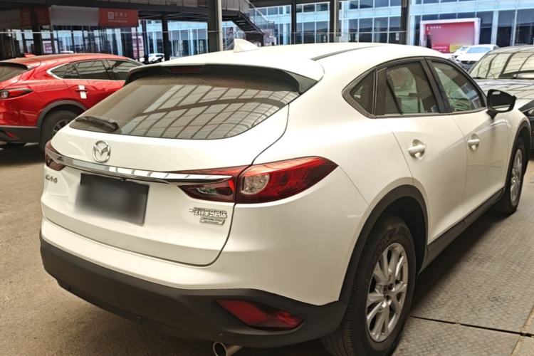 Used Mazda CX-4 2018 2.0L Automatic Two-Wheel Drive Blue Sky Dynamic Version China V Standard Rear Right 45 Deg