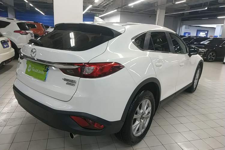 Used Mazda CX-4 2018 2.0L Manual Two-Wheel Drive Blue Sky Dynamic Edition China V Standard Rear Right 45 Deg