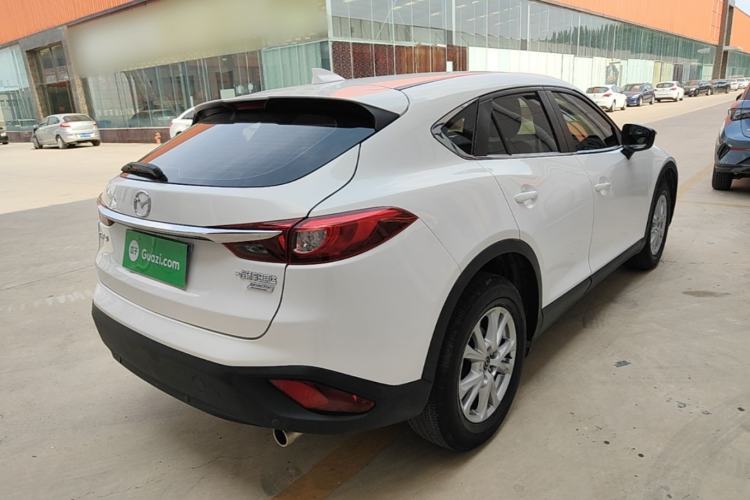Used Mazda CX-4 2018 2.0L Automatic Two-Wheel Drive Blue Sky Dynamic Version China V Standard Rear Right 45 Deg