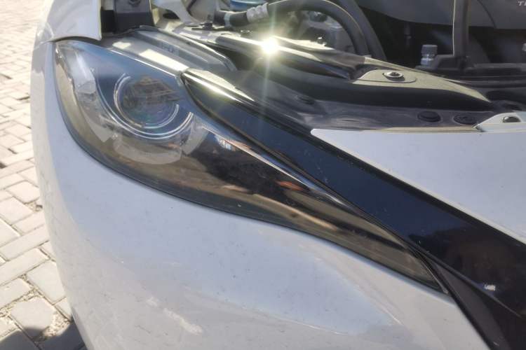 Used Mazda CX-4 2018 2.5L Automatic 4x4 Skyactiv GT Sport Edition China V Standard Right Front Headlight
