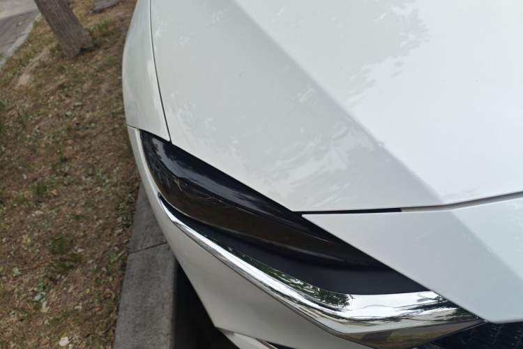 Used Mazda CX-4 2018 2.0L Automatic Two-Wheel Drive Blue Sky Dynamic Version China VI Standard Right Front Headlight