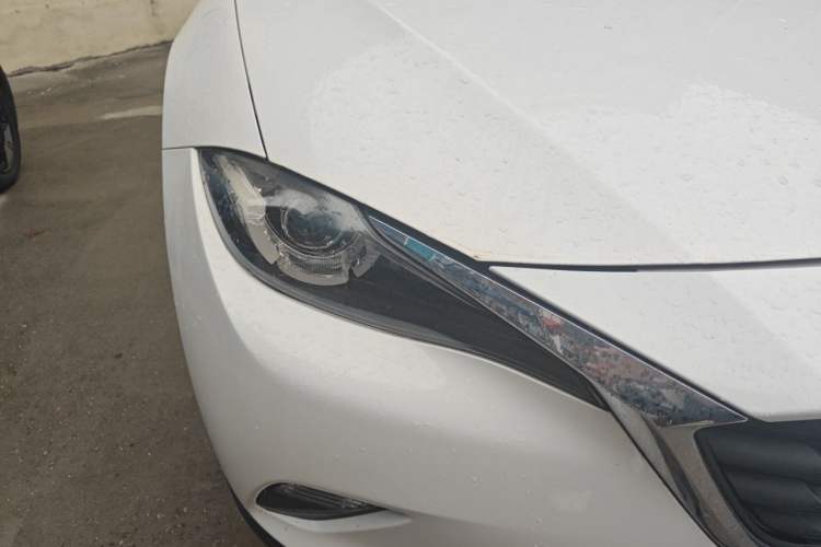 Used Mazda CX-4 2018 2.0L Automatic Two-Wheel Drive Blue Sky Dynamic Version China V Standard Right Front Headlight