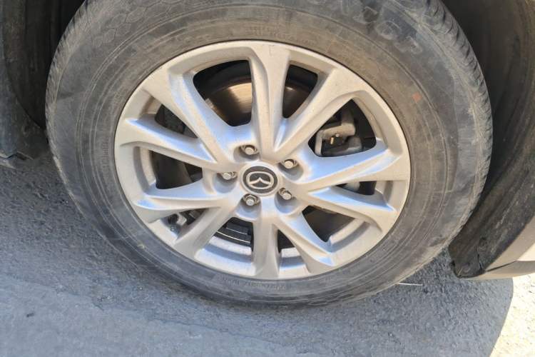 Used Mazda CX-4 2018 2.0L Automatic Two-Wheel Drive Blue Sky Dynamic Version China V Standard Right Front Wheel Hub