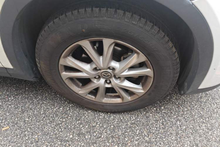 Used Mazda CX-4 2018 2.0L Automatic Two-Wheel Drive Blue Sky Luxury Edition Right Front Wheel Hub