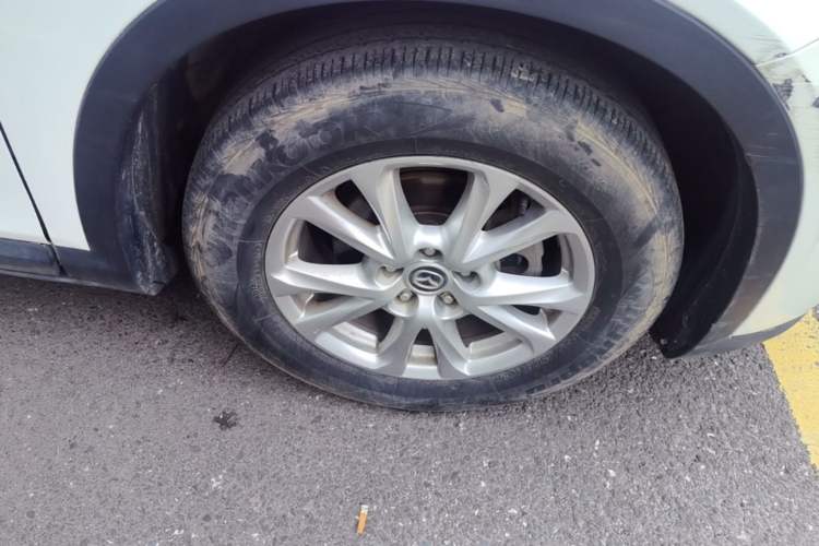 Used Mazda CX-4 2018 2.0L Automatic Two-Wheel Drive Blue Sky Dynamic Version China V Standard Right Front Wheel Hub