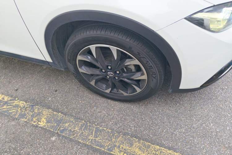 Used Mazda CX-4 2018 2.5L Automatic 4x4 Skyactiv GT Sport Edition China V Standard Right Front Wheel Hub