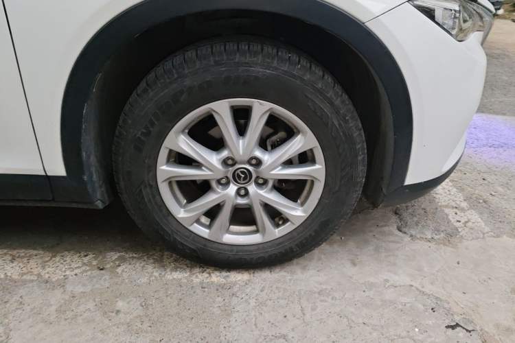 Used Mazda CX-4 2018 2.0L Automatic Two-Wheel Drive Blue Sky Dynamic Version China VI Standard Right Front Wheel Hub