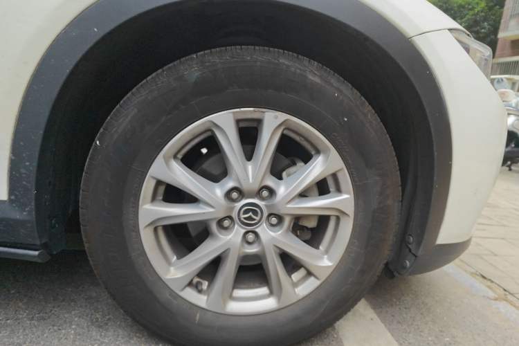 Used Mazda CX-4 2018 2.0L Automatic Two-Wheel Drive Blue Sky Dynamic Version China V Standard Right Front Wheel Hub