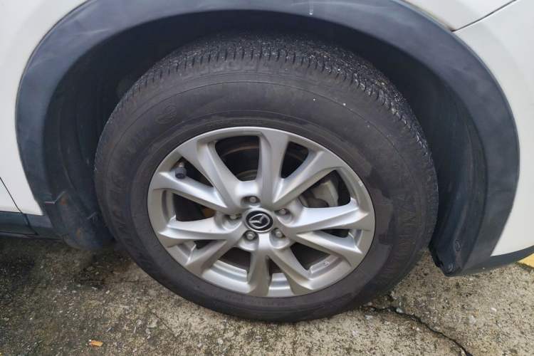 Used Mazda CX-4 2018 2.0L Automatic Two-Wheel Drive Blue Sky Dynamic Version China V Standard Right Front Wheel Hub