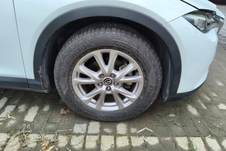 Used Mazda CX-4 2018 2.0L Automatic Two-Wheel Drive Blue Sky Dynamic Version China V Standard Right Front Wheel Hub
