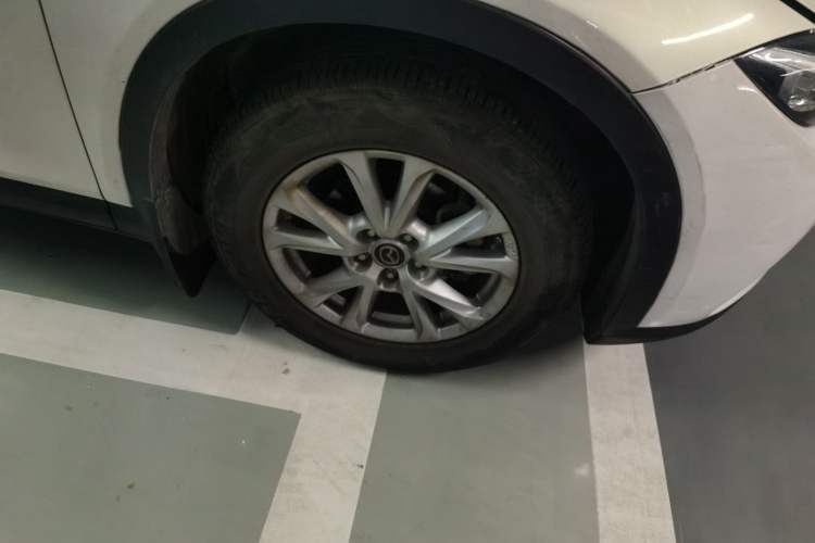 Used Mazda CX-4 2018 2.0L Automatic Two-Wheel Drive Blue Sky Dynamic Version China V Standard Right Front Wheel Hub