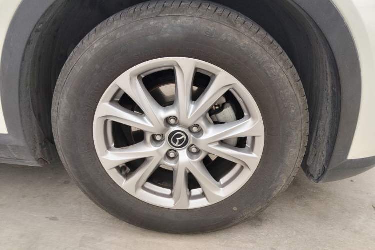 Used Mazda CX-4 2018 2.0L Automatic Two-Wheel Drive Blue Sky Luxury Edition Right Front Wheel Hub
