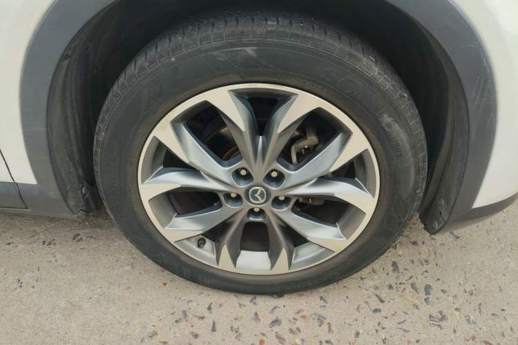 Used Mazda CX-4 2018 2.5L Automatic 4x4 Bluelight Fearless Edition China V Standard Right Front Wheel Hub
