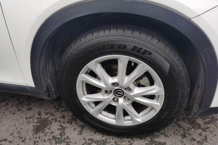 Used Mazda CX-4 2018 2.0L Automatic Two-Wheel Drive Blue Sky Dynamic Version China V Standard Right Front Wheel Hub