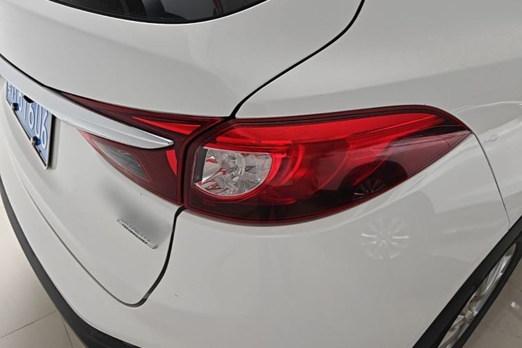 Used Mazda CX-4 2018 2.0L Automatic Two-Wheel Drive Blue Sky Exploration Version China V Standard Right Rear Taillight