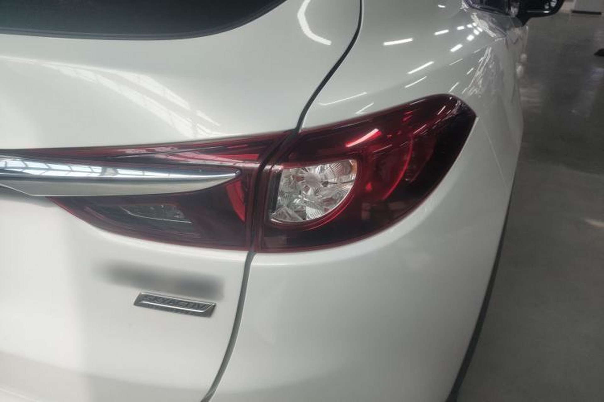 Used Mazda CX-4 2018 2.0L Automatic Two-Wheel Drive Blue Sky Dynamic Version China V Standard Right Rear Taillight