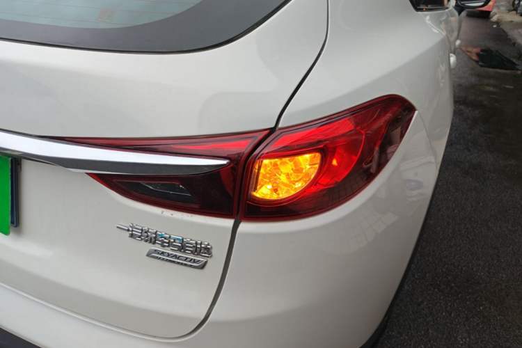Used Mazda CX-4 2018 2.0L Automatic Two-Wheel Drive Blue Sky Dynamic Version China V Standard Right Rear Taillight