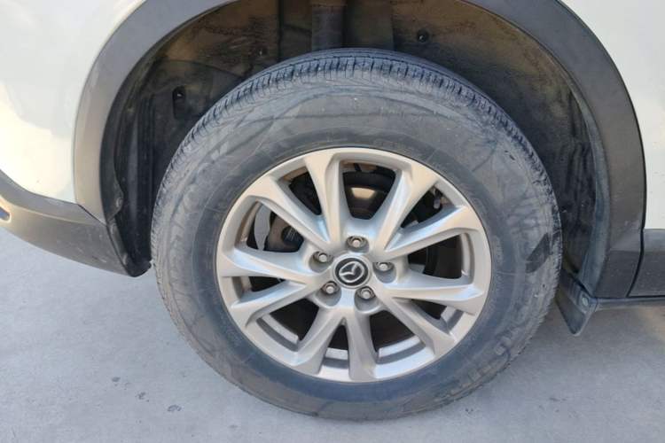 Used Mazda CX-4 2018 2.0L Automatic Two-Wheel Drive Blue Sky Dynamic Version China V Standard Right Rear Wheel Hub