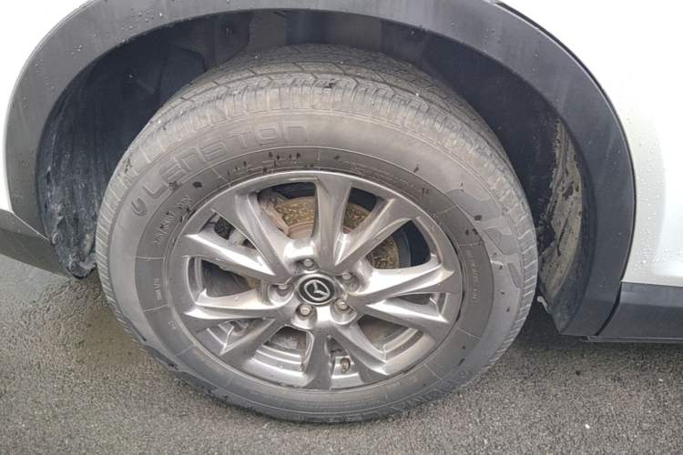 Used Mazda CX-4 2018 2.0L Automatic Two-Wheel Drive Blue Sky Premium Upgrade Version China VI Standard Right Rear Wheel Hub