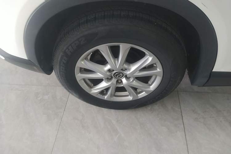 Used Mazda CX-4 2018 2.0L Automatic Two-Wheel Drive Blue Sky Dynamic Version China VI Standard Right Rear Wheel Hub