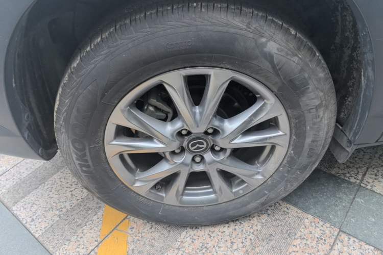 Used Mazda CX-4 2018 2.0L Automatic Two-Wheel Drive Blue Sky Premium Upgrade Version China VI Standard Right Rear Wheel Hub