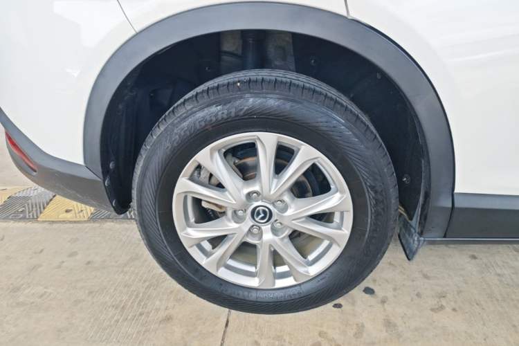 Used Mazda CX-4 2018 2.0L Automatic Two-Wheel Drive Blue Sky Exploration Version China V Standard Right Rear Wheel Hub