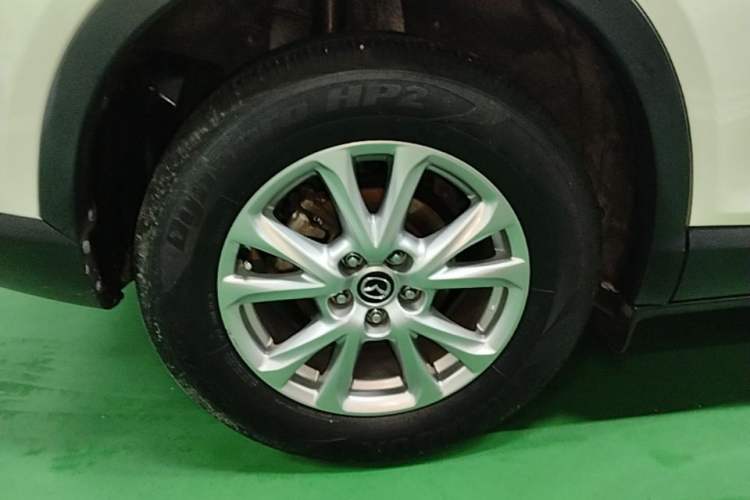 Used Mazda CX-4 2018 2.0L Automatic Two-Wheel Drive Blue Sky Dynamic Version China VI Standard Right Rear Wheel Hub