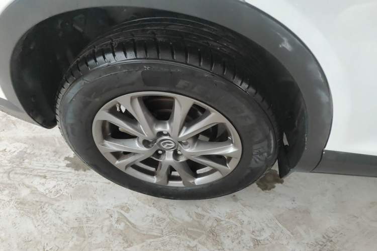 Used Mazda CX-4 2018 2.0L Automatic Two-Wheel Drive Blue Sky Premium Upgrade Version China VI Standard Right Rear Wheel Hub