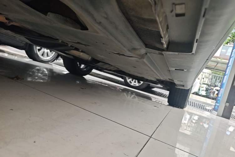 Used Mazda CX-4 2018 2.5L Automatic 4x4 Blue Sky Sport Edition China V Standard Right Side Sill
