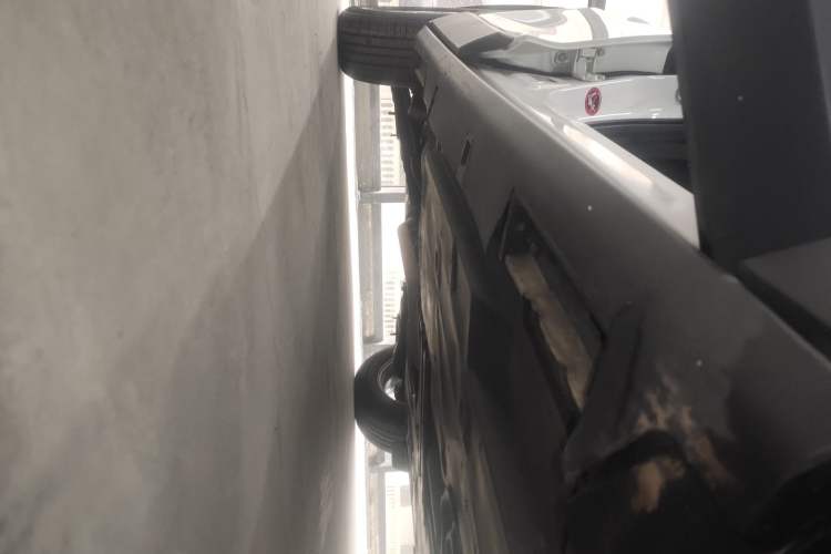 Used Mazda CX-4 2018 2.0L Automatic Two-Wheel Drive Blue Sky Dynamic Version China V Standard Right Side Sill