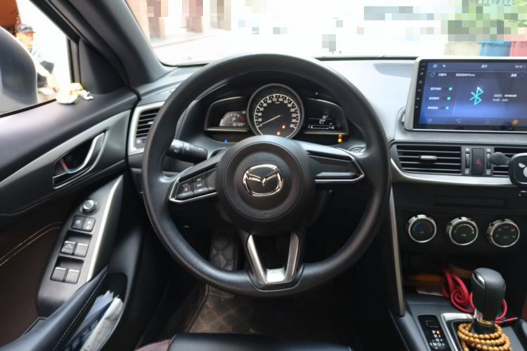 Used Mazda CX-4 2018 2.0L Automatic Two-Wheel Drive Blue Sky Dynamic Version China V Standard Steering Wheel