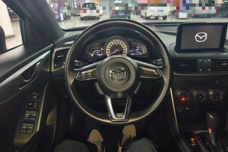 Used Mazda CX-4 2018 2.0L Automatic Two-Wheel Drive Blue Sky Dynamic Version China V Standard Steering Wheel