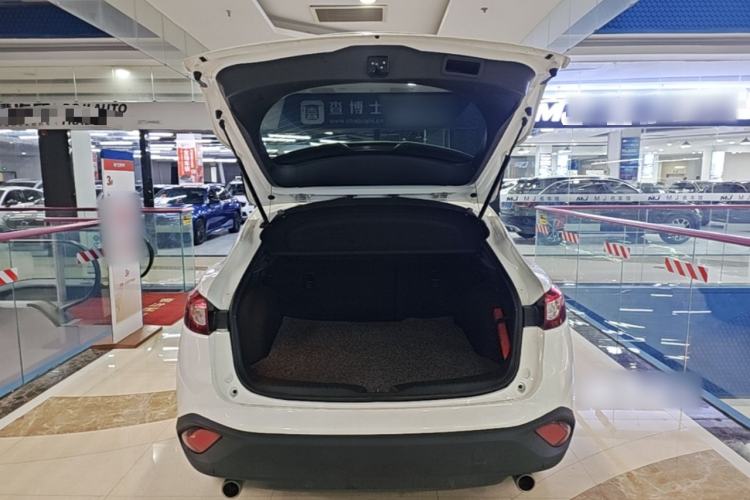 Used Mazda CX-4 2018 2.0L Automatic Two-Wheel Drive Blue Sky Leading Edition China V Standard Trunk