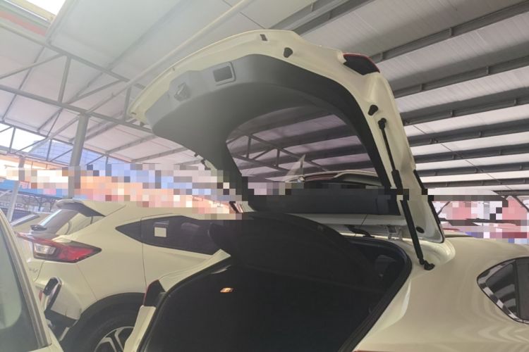 Used Mazda CX-4 2018 2.0L Automatic Two-Wheel Drive Smart Tech Edition China VI Trunk